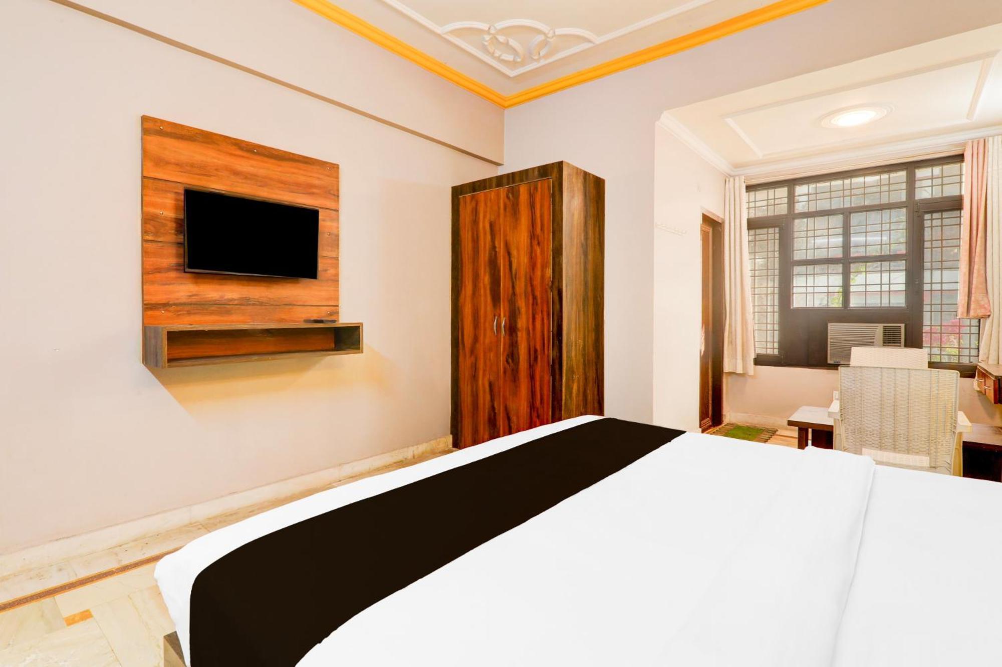 Super Hotel O Insaf Nagar Munshipuliya Formerly Vibrant Chinhat Esterno foto