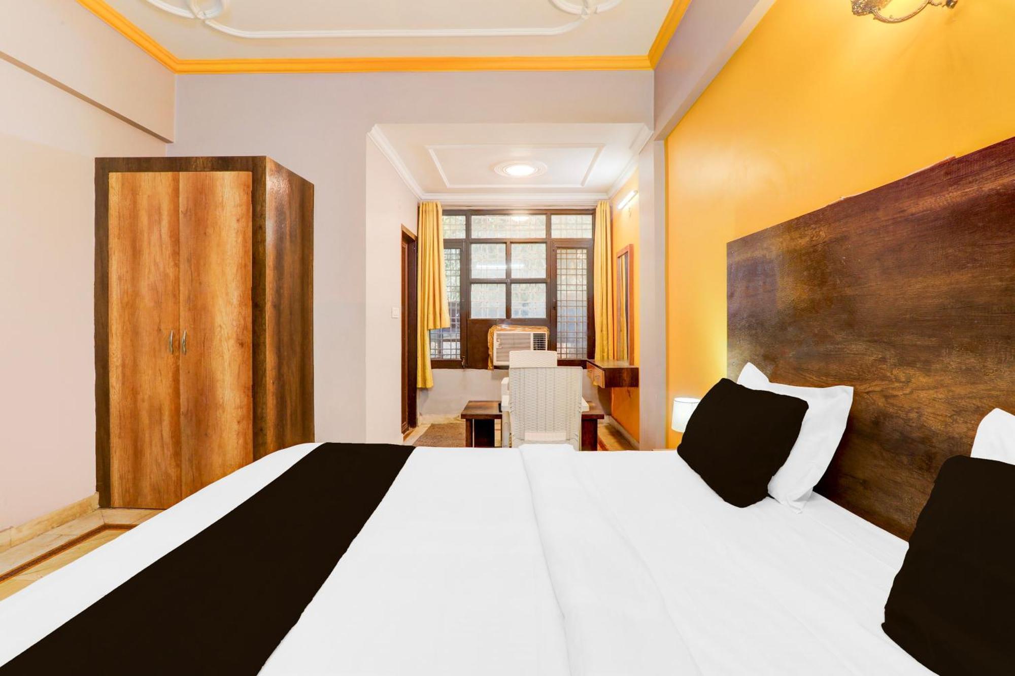 Super Hotel O Insaf Nagar Munshipuliya Formerly Vibrant Chinhat Esterno foto